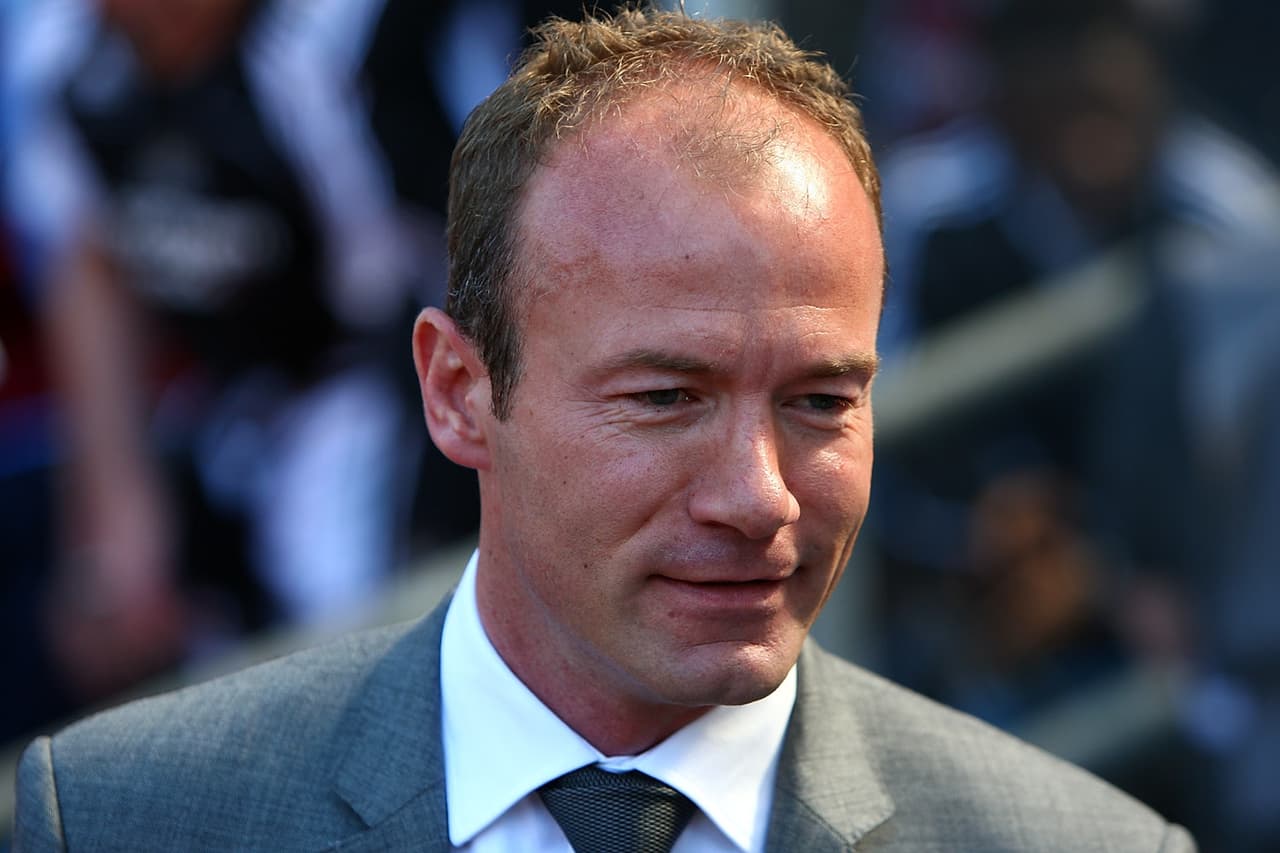 BIRMINGHAM, ENGLAND - MAY 24: Newcastle United manager Alan Shearer looks on before the Barclays Premier League match between Aston Villa and Newcastle United at Villa Park on May 24, 2009 in Birmingham, England. (Photo by Michael Steele/Getty Images)