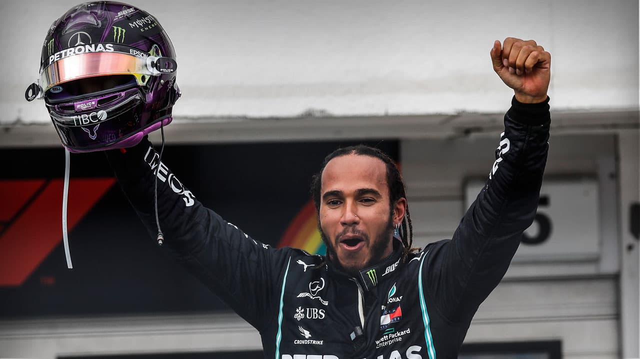 Hamilton repite victoria en Hungría, Checo en los puntos