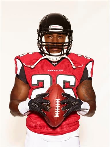 Las mejores imágenes del novato egresado de Indiana, Tevin Coleman, ya como RB de los Atlanta Falcons.