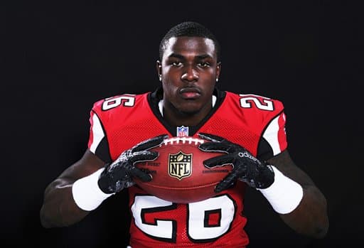 Las mejores imágenes del novato egresado de Indiana, Tevin Coleman, ya como RB de los Atlanta Falcons.