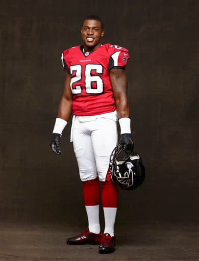 Las mejores imágenes del novato egresado de Indiana, Tevin Coleman, ya como RB de los Atlanta Falcons.