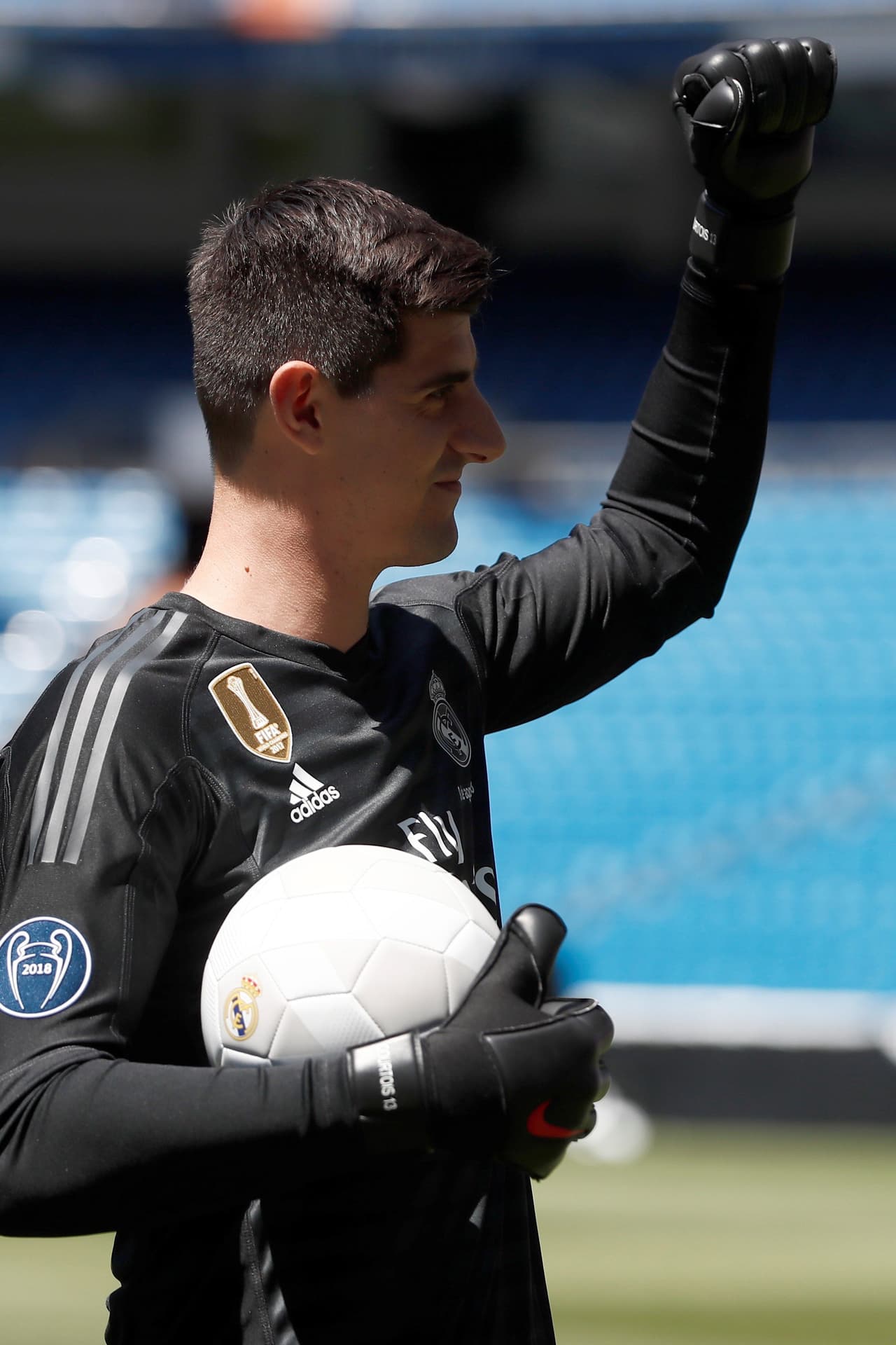 Courtois presionó su salida del Chelsea a Real Madrid al no ir a entrenar durante dos días consecutivos.