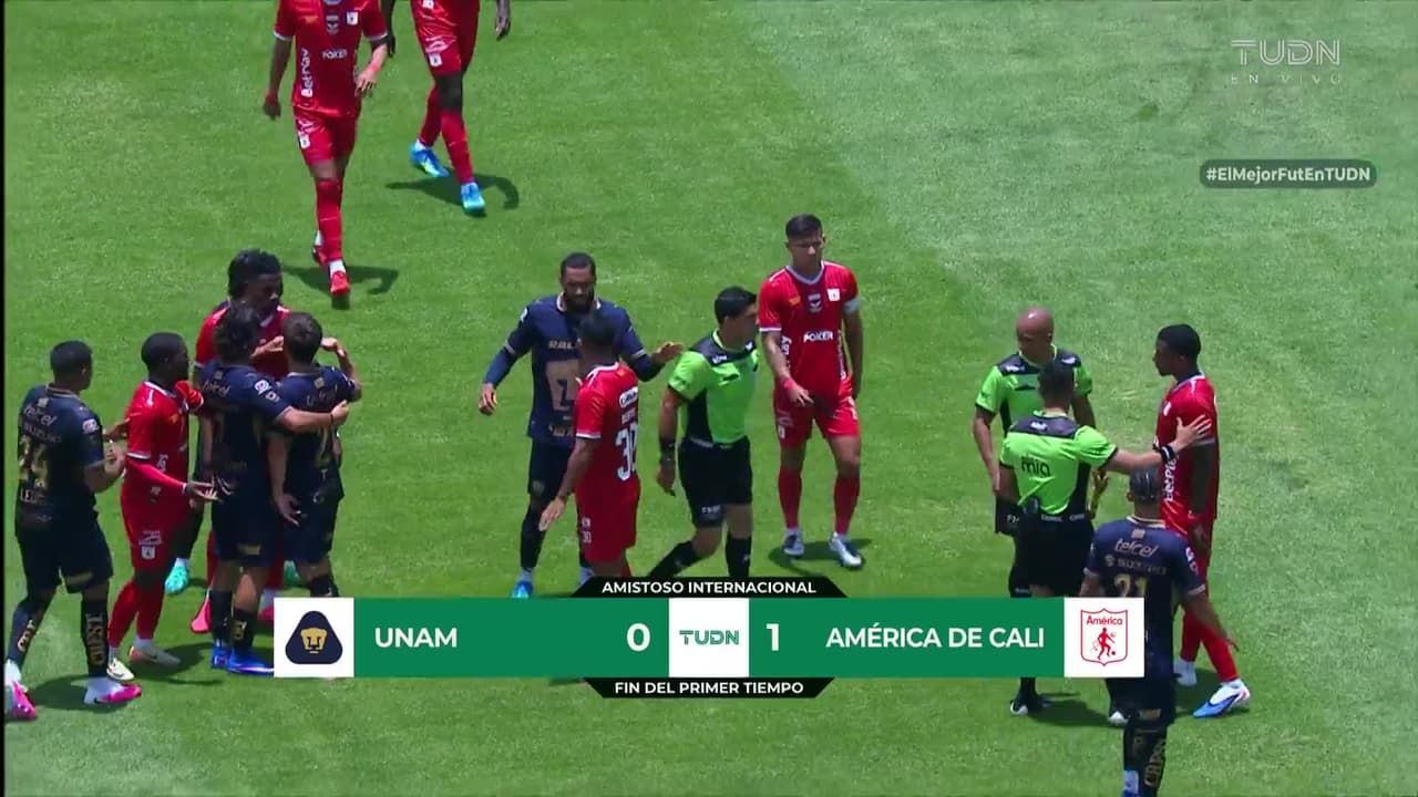 ¡Tranquilos muchachos! El primer tiempo termina calientito.