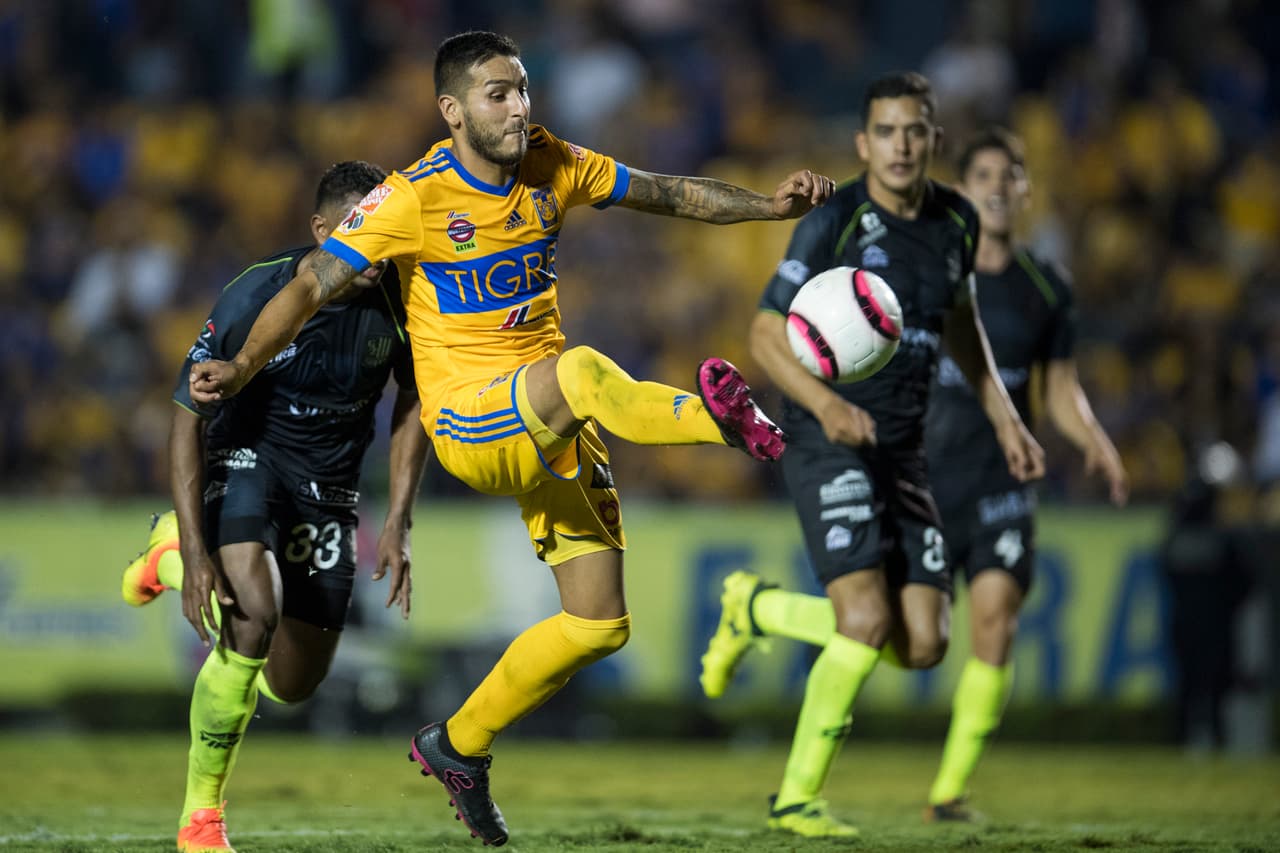 Uno de los pocos jugadores de Tigres que no estuvieron al nivel esperado. Ismael Sosa costó 8.7 millones y sólo redituó en 21 puntos.