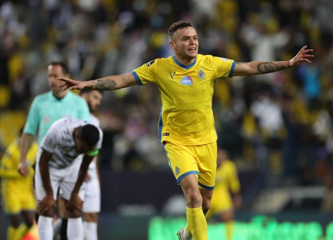 ¡Golazo! 'Cabecita' Rodríguez debuta con gol en Al Nasrr