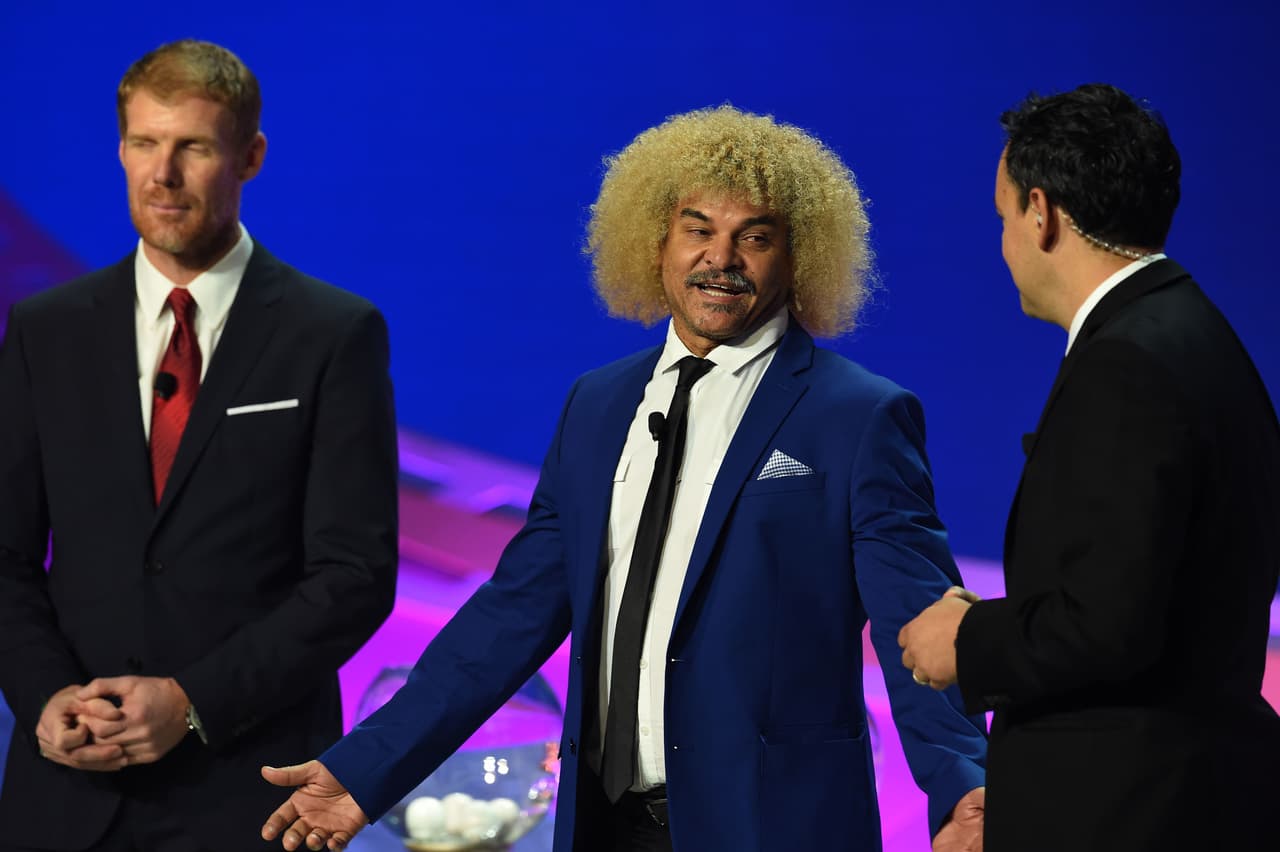 El 'Pibe' Valderrama durante el sorteo de la Copa América Centenario.