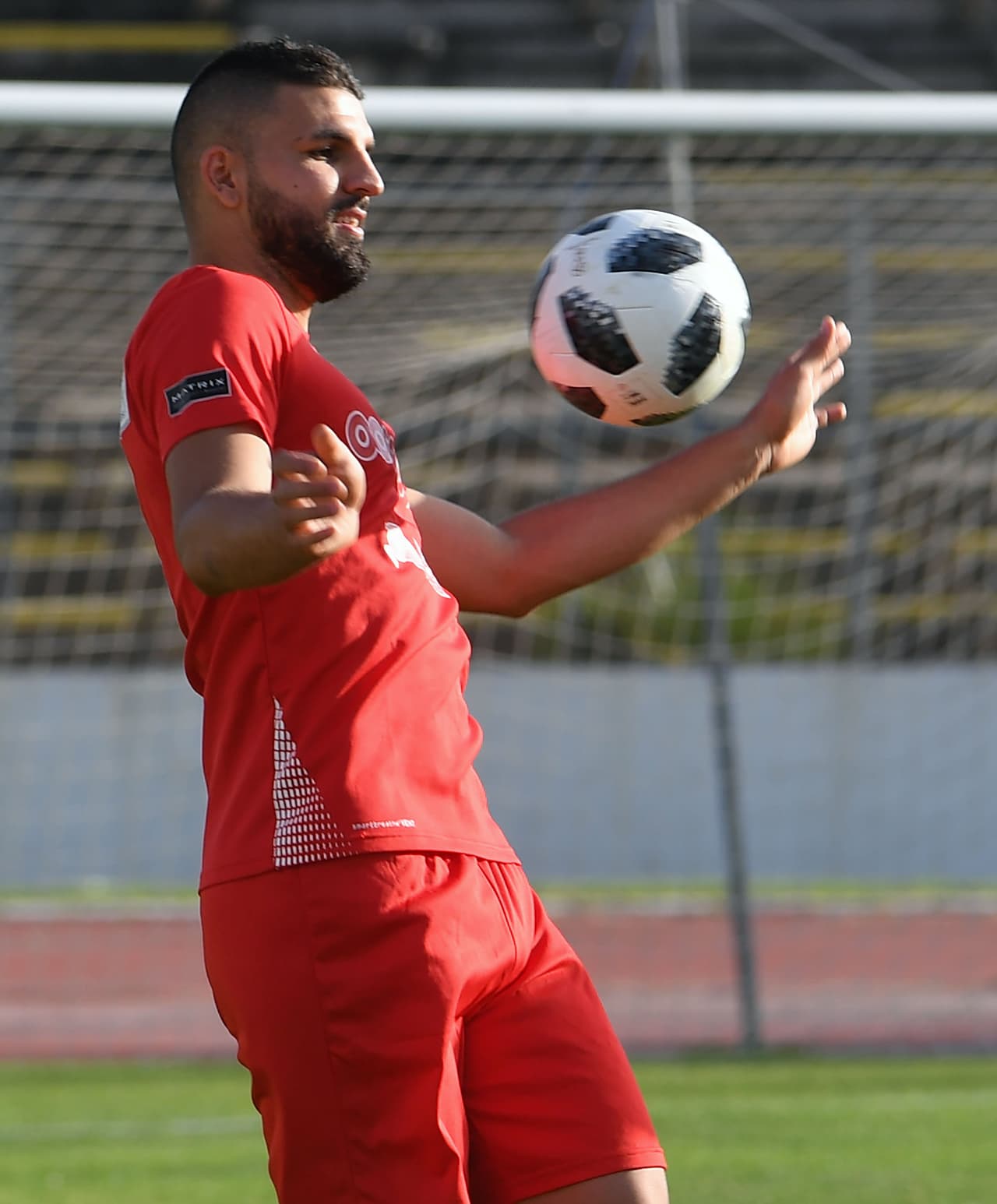 Syam Ben Youssef es el hombre más pesado de Túnes con sus 87 kilogramos.