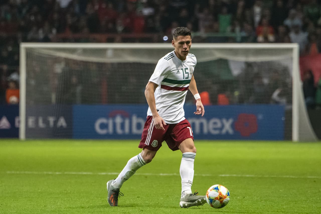 Héctor Moreno acepta disminución salarial para apoyar a su club