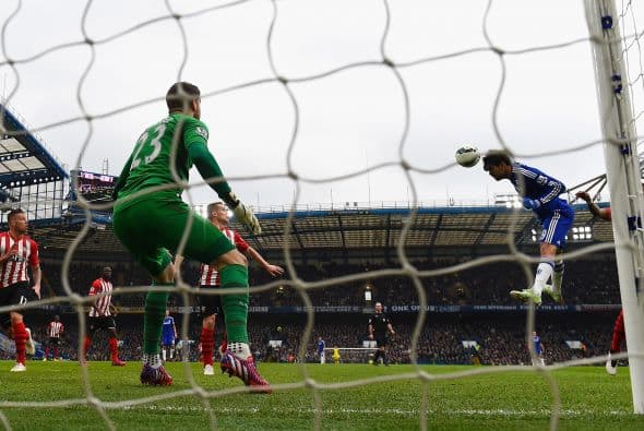 El segundo tiempo traería intensidad y llegadas por parte de los dos equipos.
