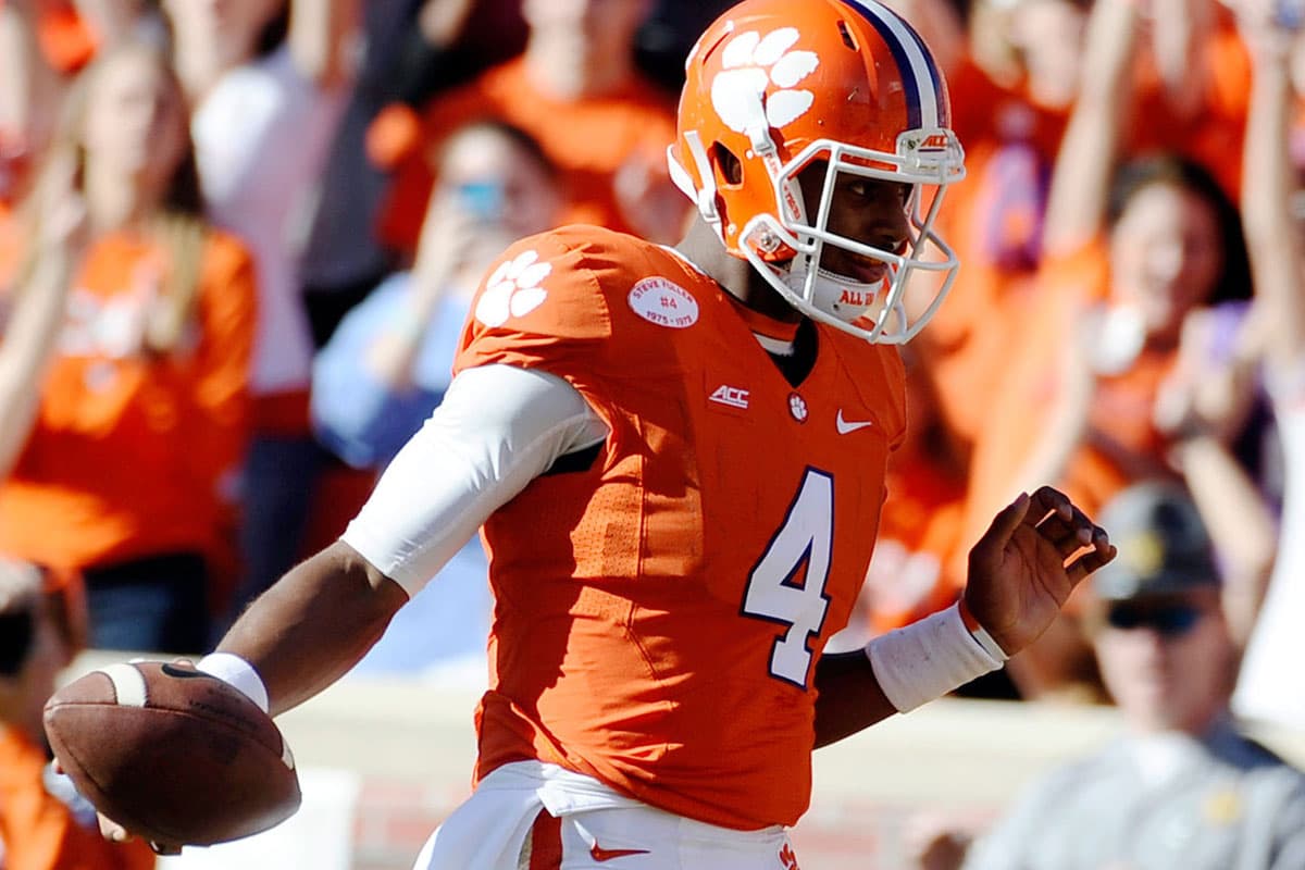 11. CLEMSON ¿Por qué el rango?: Un saludable Deshaun Watson podría llevar esta ofensiva a diciembre al levantar el título ACC, junto con una unidad dinámica de receptores con Mike Williams y Artavis Scott (Foto: NFL).