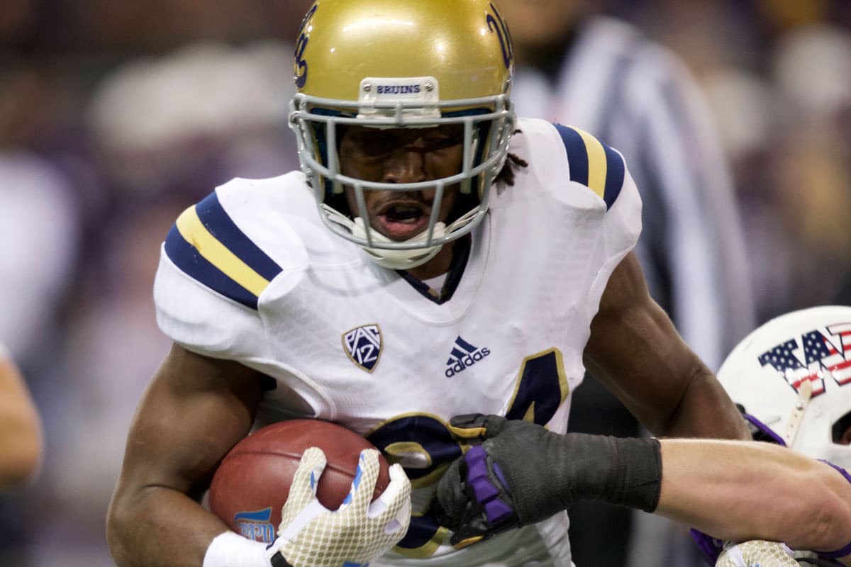 15. UCLA ¿Por qué el rango?: Sí, el reemplazo de Brett Hundley no será fácil. Pero el presuntamente titular Josh Rosen debe tener una transición más fácil gracias a una línea ofensiva veterana y a un corredor como caballo de batalla en Paul Jenkins para mantener las cadenas moviendo (Foto: NFL).