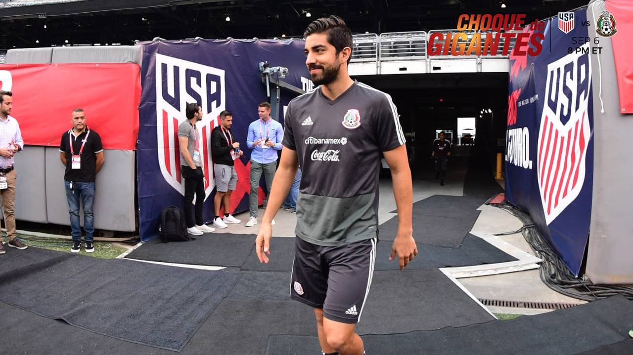 Operan a Rodolfo Pizarro por apendicitis 