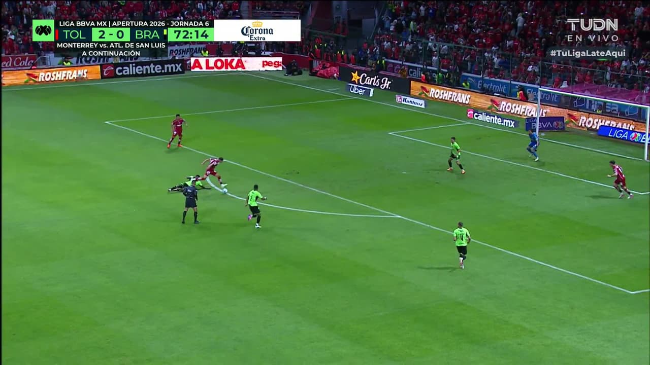 ¡GOL!  anota para Toluca. Oswaldo Virgen