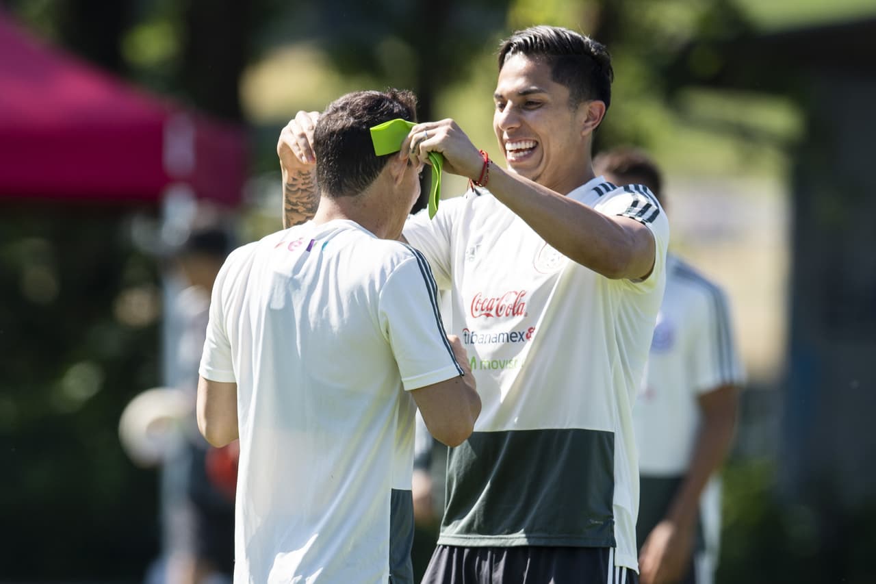 Un atuendo nuevo generó también esa dinámica de optimismo dentro de la nómina.