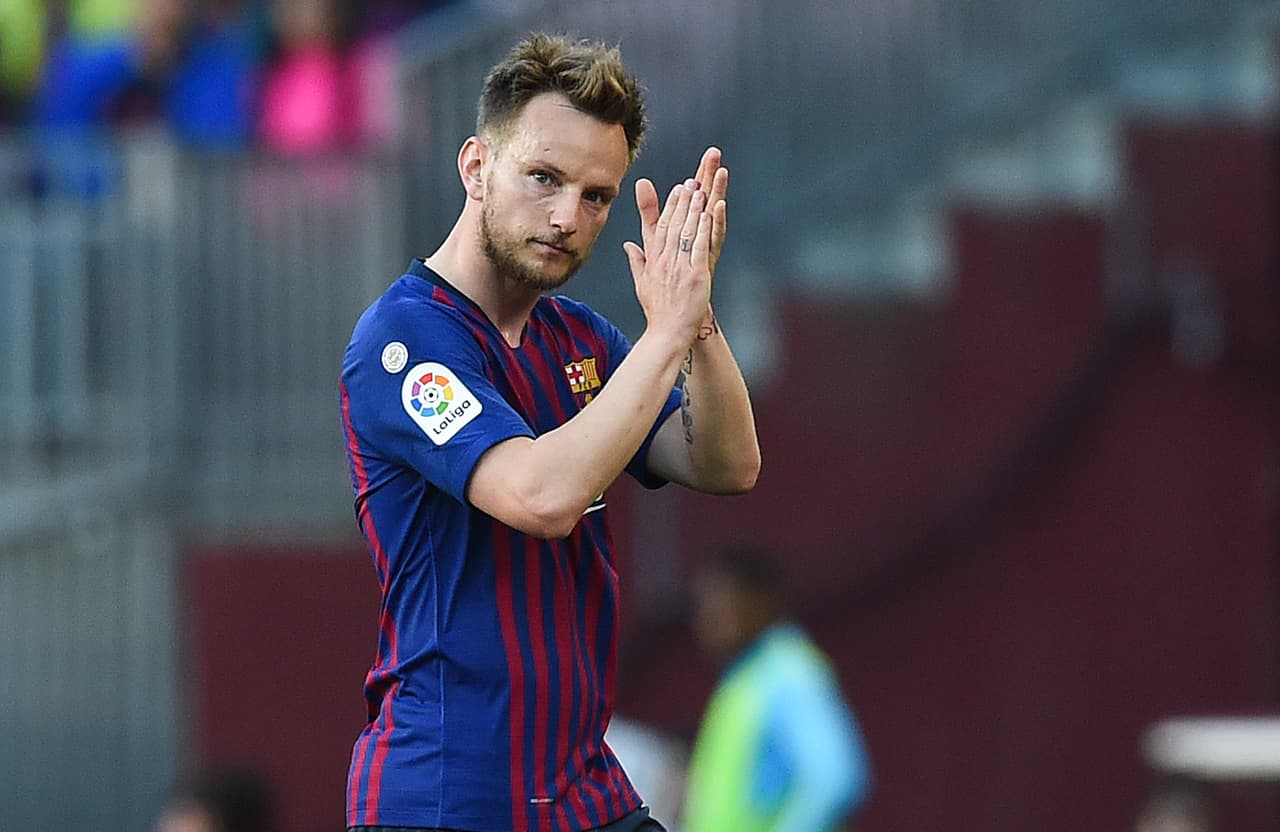 Rakitic causa molestia en el Barça por eufórica celebración tras título del Sevilla