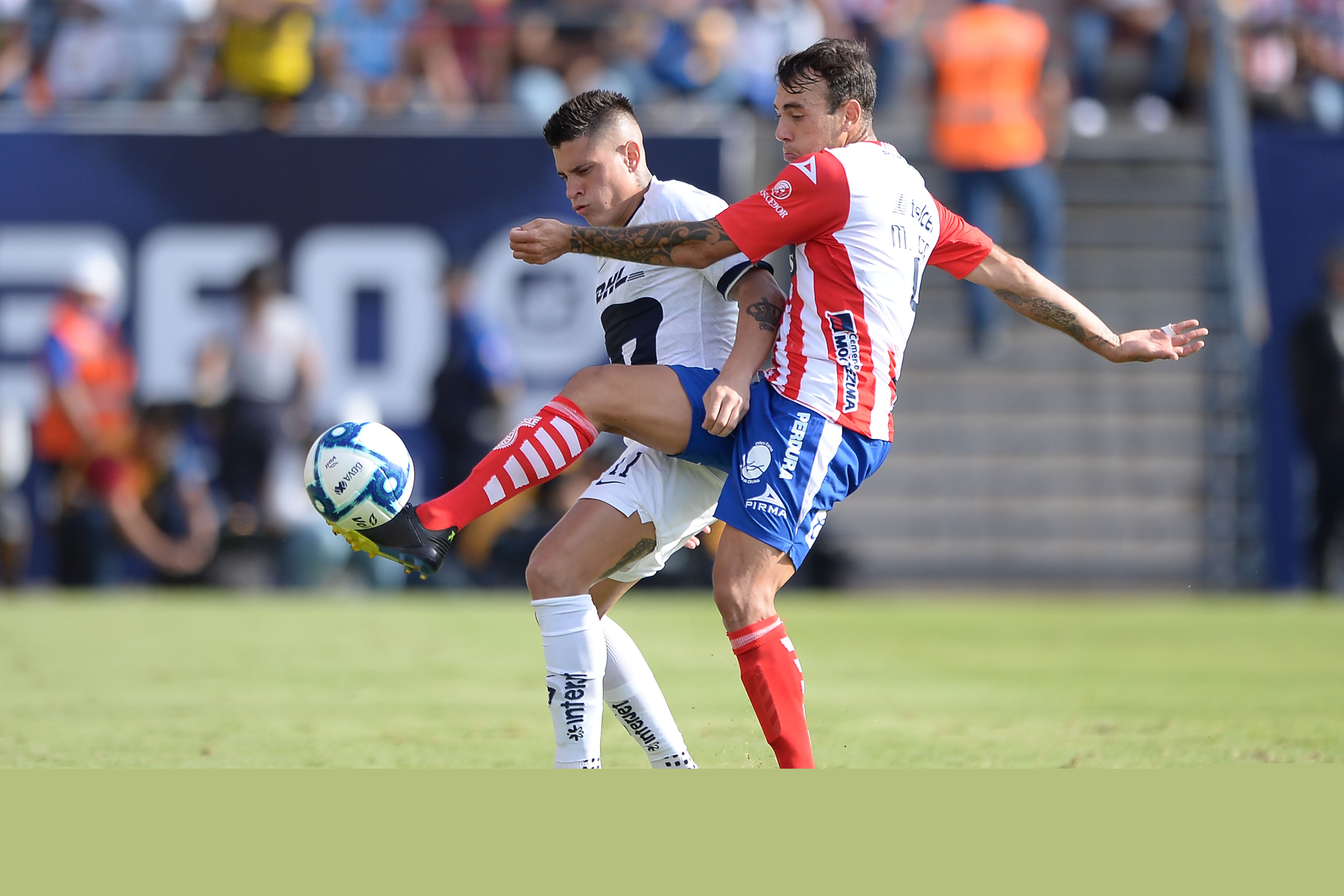 Atlético San Luis debutó en la Liga MX con derrota de 2-0 ante Pumas.