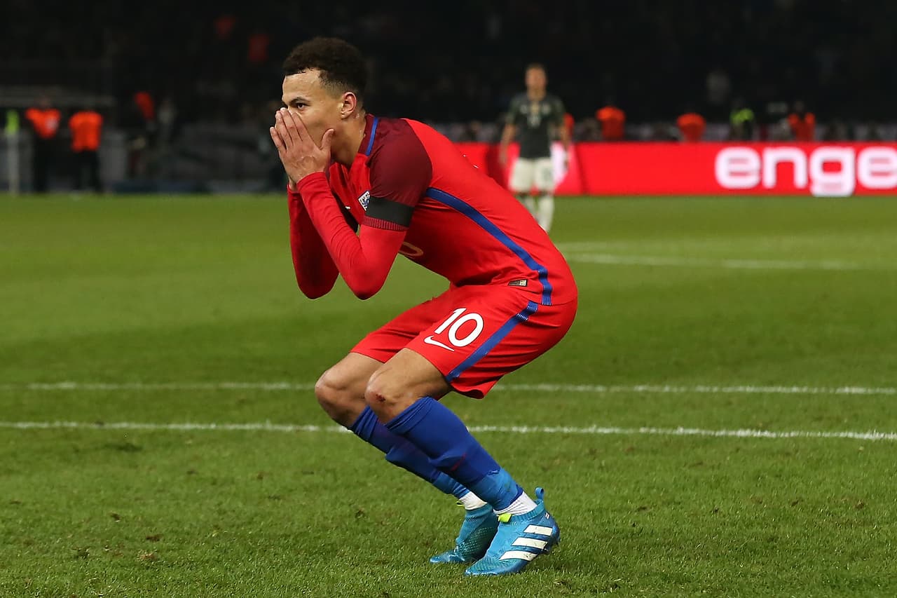 Los goles de Toni Kroos antes de terminar la primera parte y de Mario Gómez a la hora de juego, dejaron entrever el potencial alemán frente al ‘Equipo de la Rosa’ que no bajó los brazos y siguió peleando pese a estar abajo por dos con solo media hora de juego por disputarse.