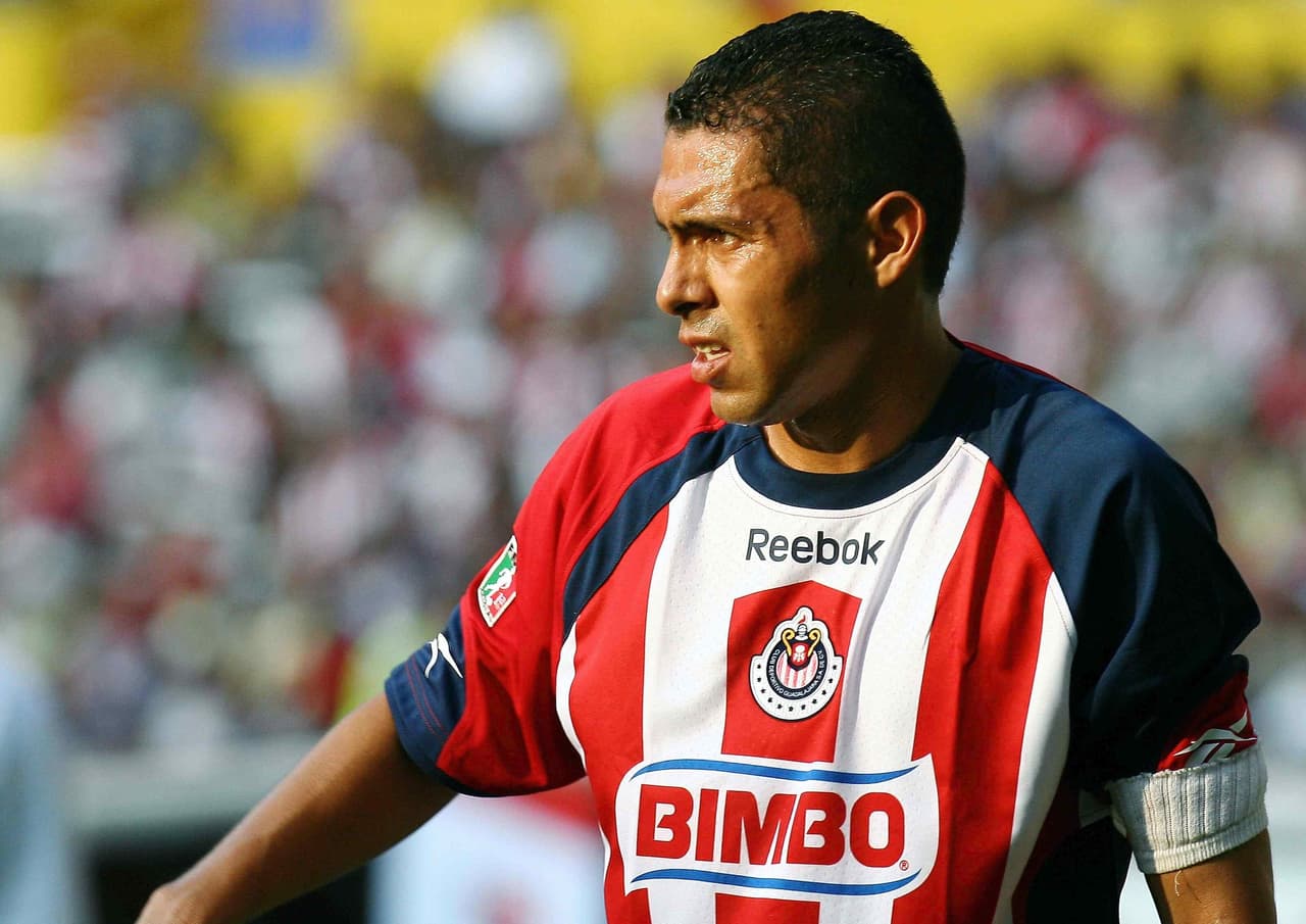 Ramón Morales es otra figura de Chivas que no contó con un partido de despedida.