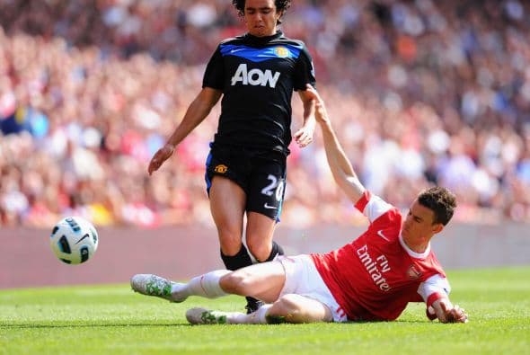 La marca en la lucha por cada balón era intensa.