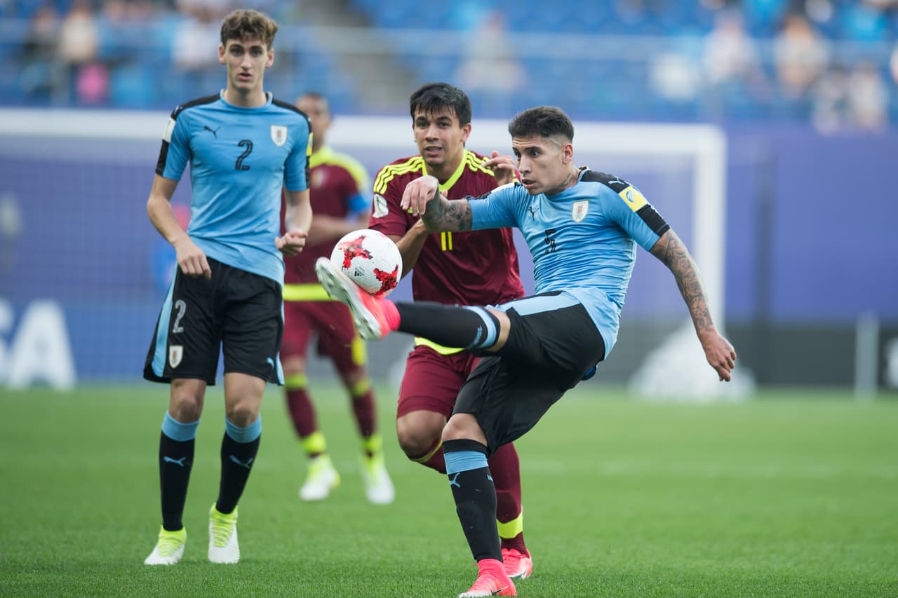 Pronto se acercaron más al arco venezolano con su juego directo, con lo que pusieron en peligro el arco invicto de su rival.