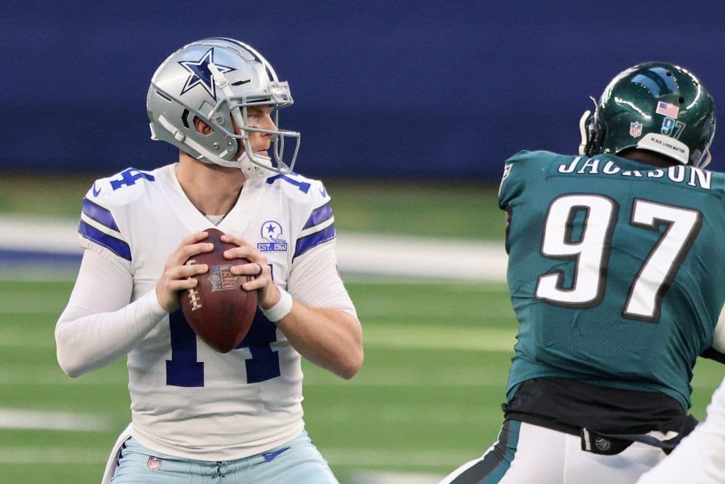 Los Dallas Cowboys vencieron en casa 37-17 a las Philadelphia Eagles.