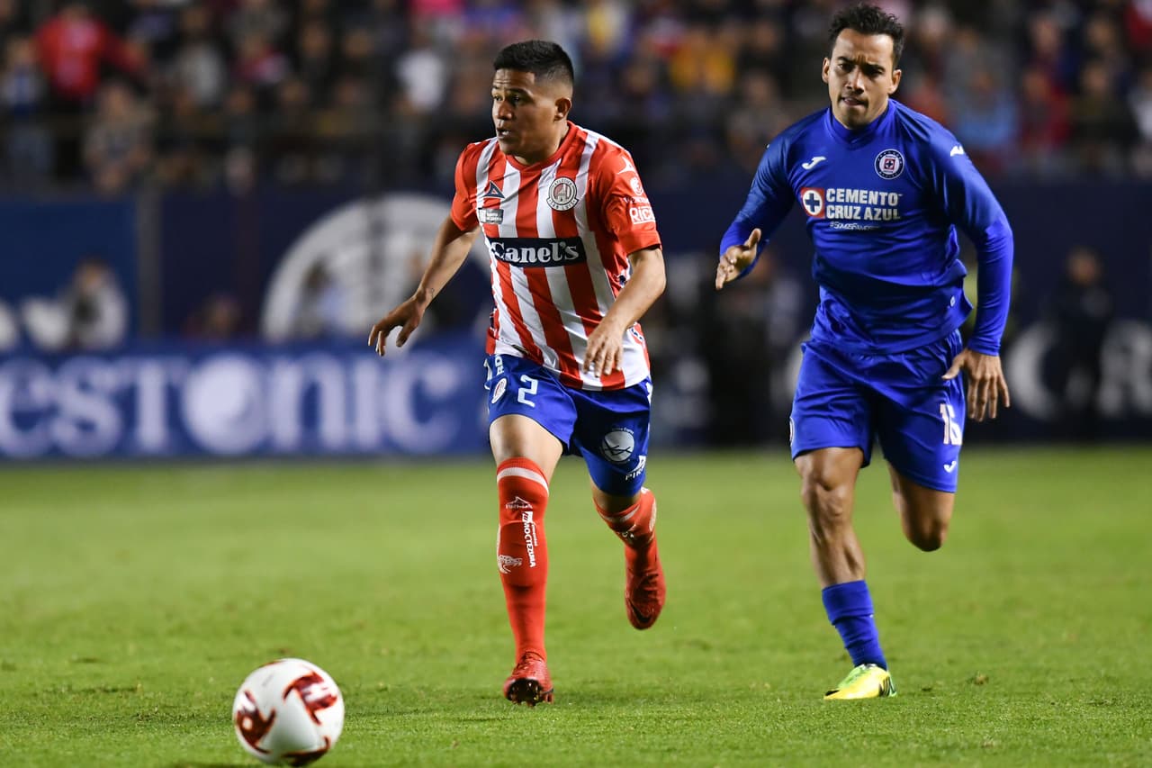 Con goles de Luis Reyes y Germán Berterame, Atlético San Luis gana y manda a Cruz Azul al fondo de la tabla.
