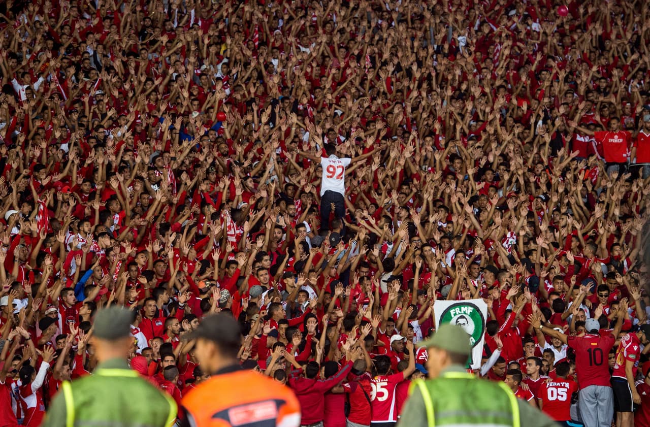 Wydad Casablanca es uno de los tres clubes más grandes de Marruecos, con una hinchada igual de numerosa que suele demostrar su fidelidad por todo el mundo.
