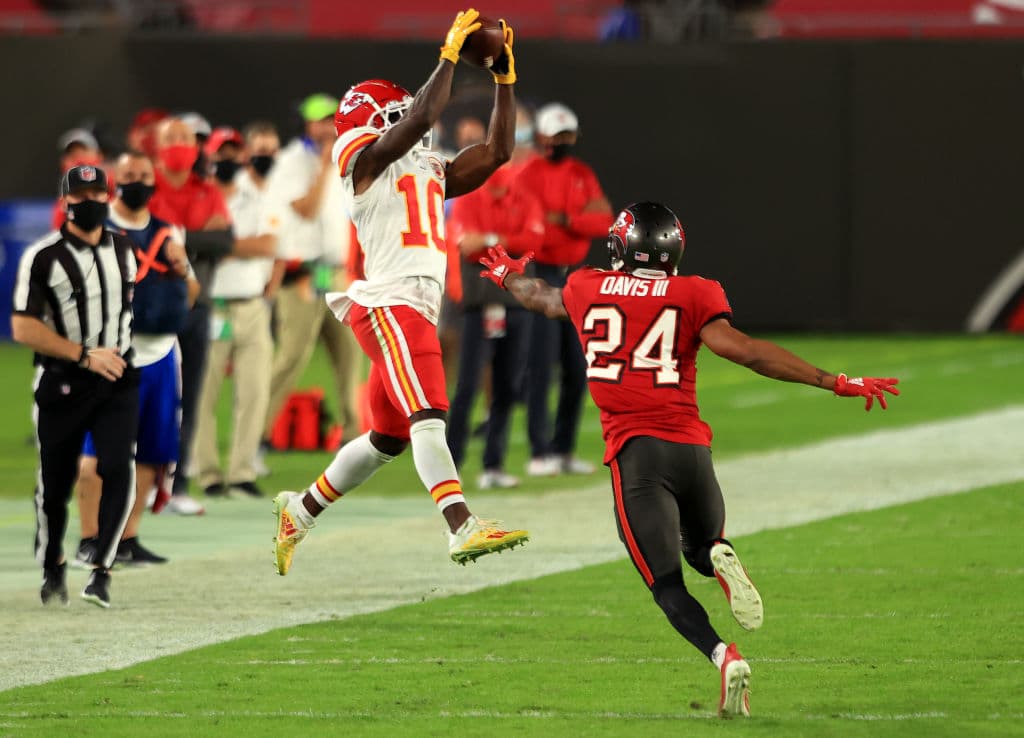 El gran poderío que tienen en casa también influyó mucho pues no perdieron ni un partido esta temporada jugando en el Arrowhead Stadium.