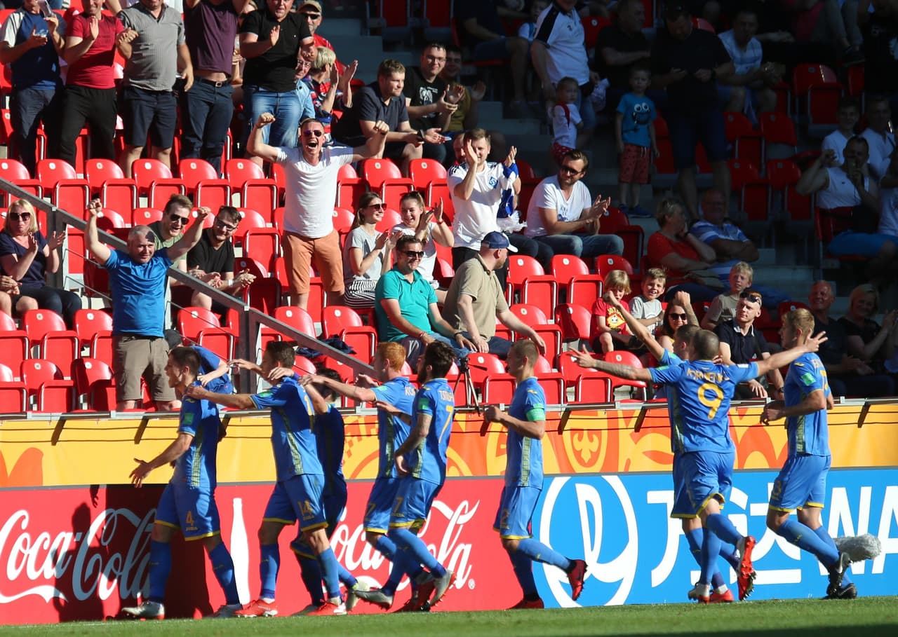 Ucrania se enfrentará con Colombia el próximo viernes en Lodz por los Cuartos de Final.