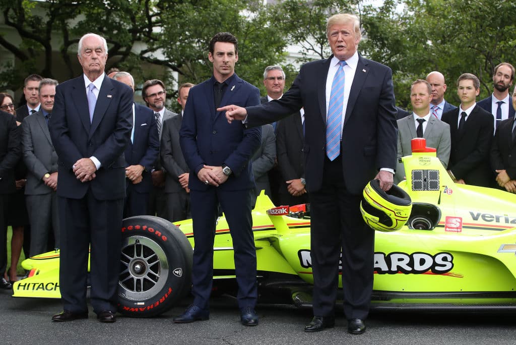 Histórica la visita del francés a la Casa Blanca a todas luces.