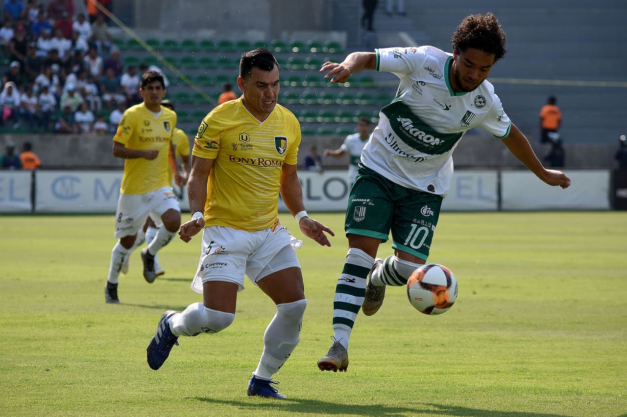 El tiempo se agotaba para Zacatepec y la falta de puntería y contundencia estaban sacando de sus casillas a los morelenses que estaban cerca de quedar eliminados y echar por la borda una muy buena temporda.