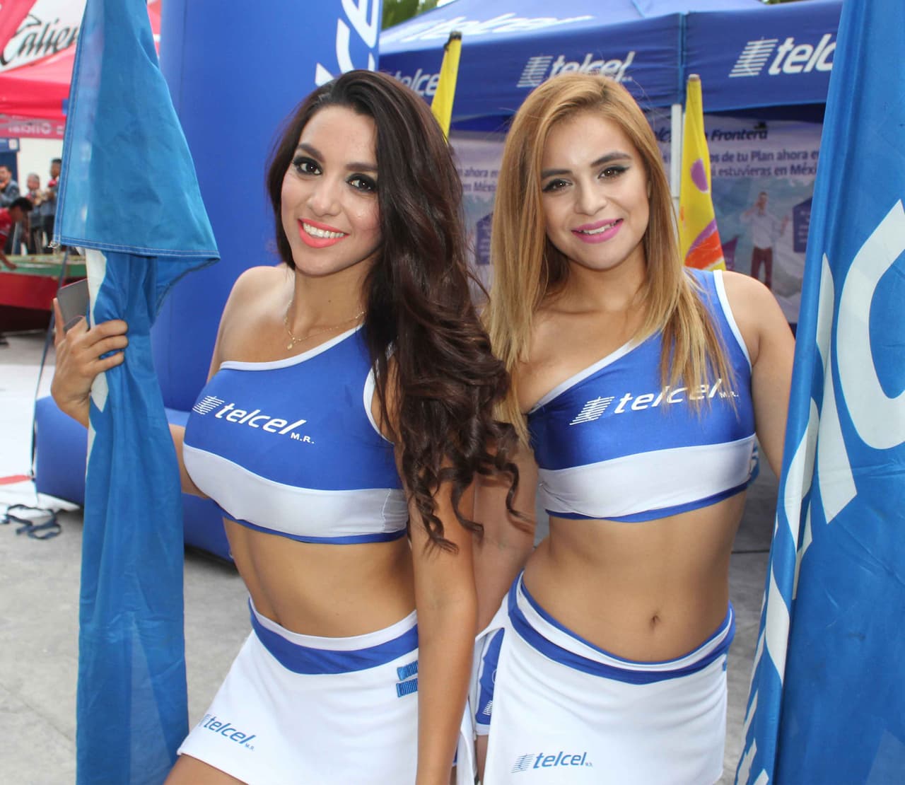 La belleza de las porristas en la fecha 8