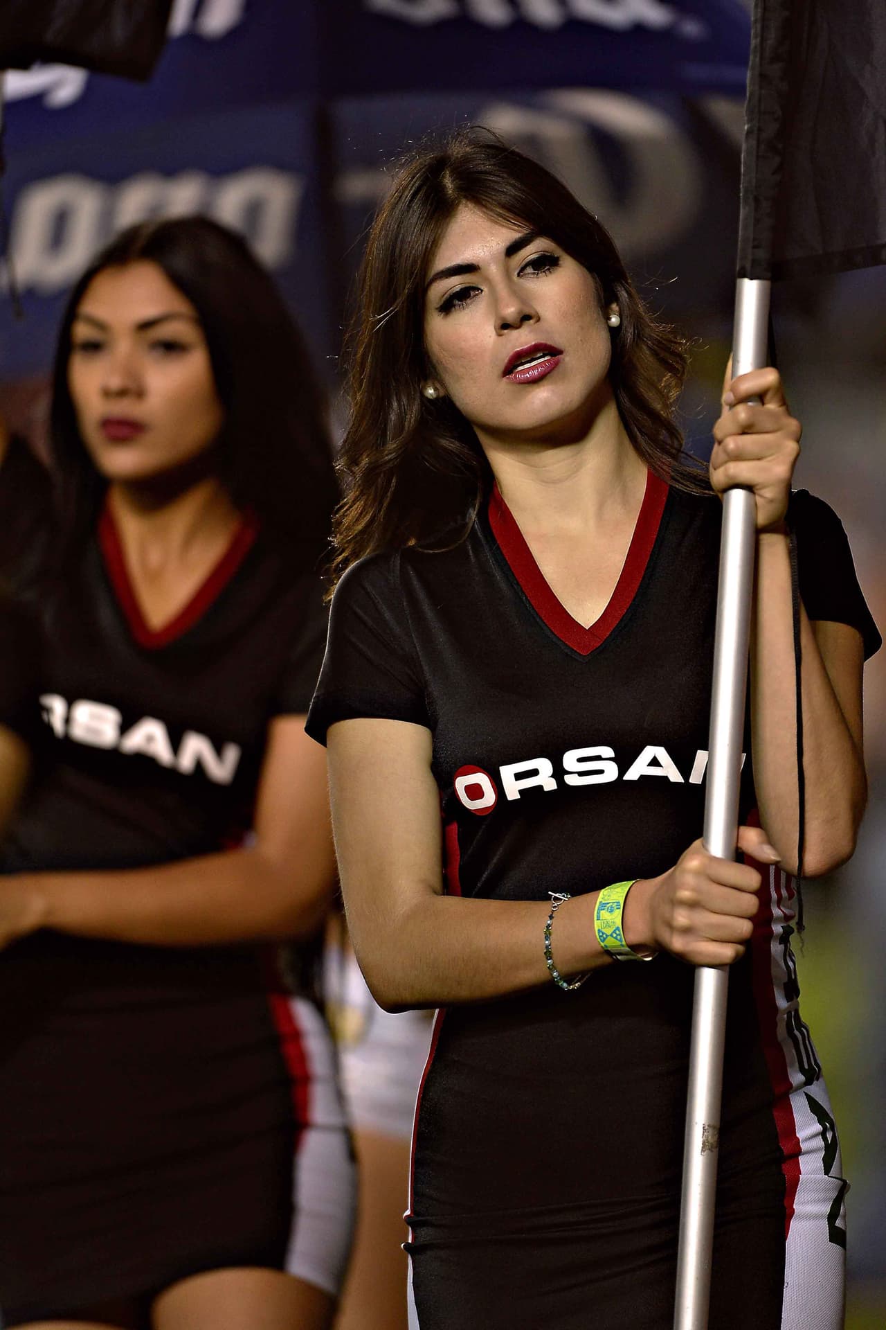 La belleza de las porristas en la fecha 8