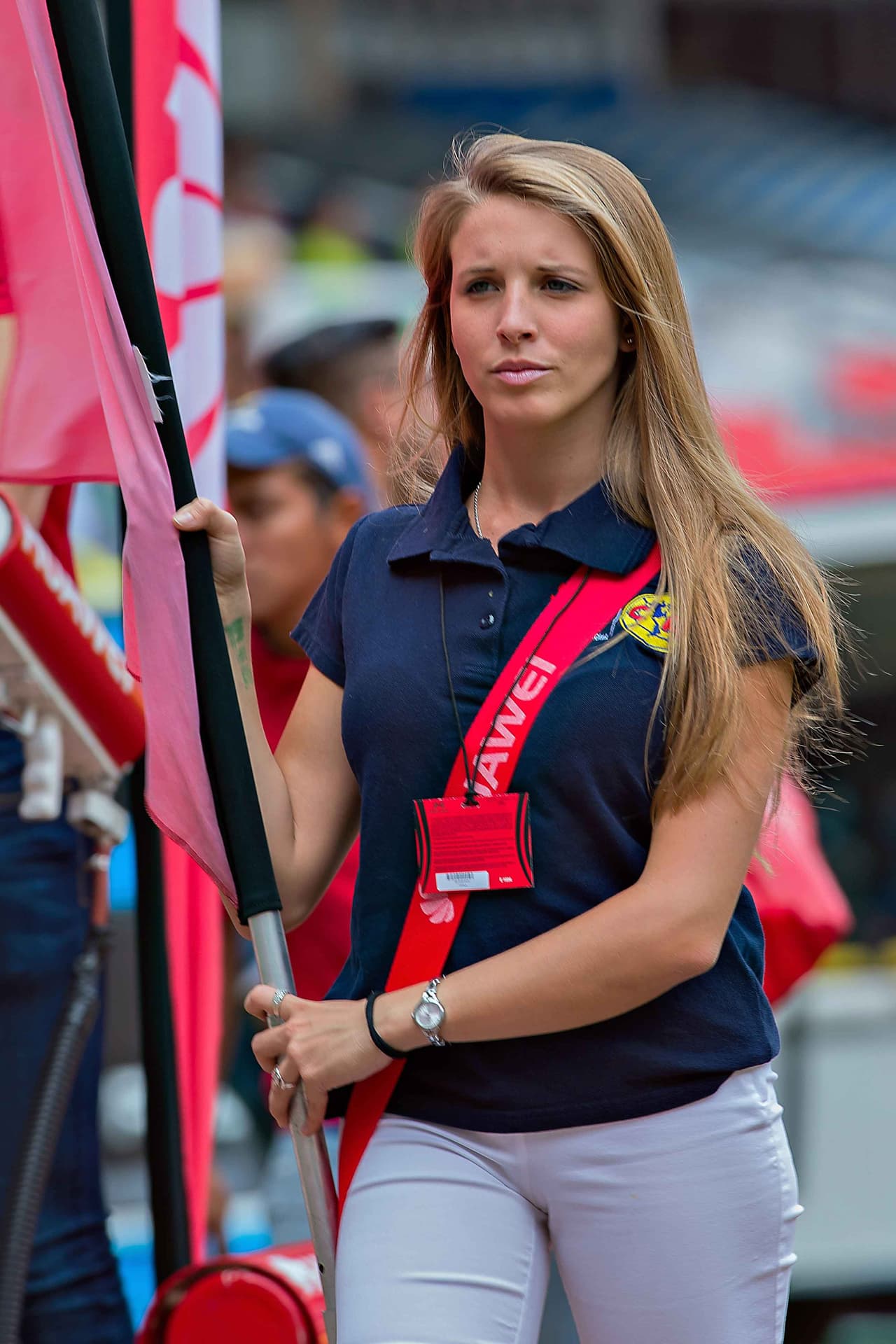 La belleza de las porristas en la fecha 8