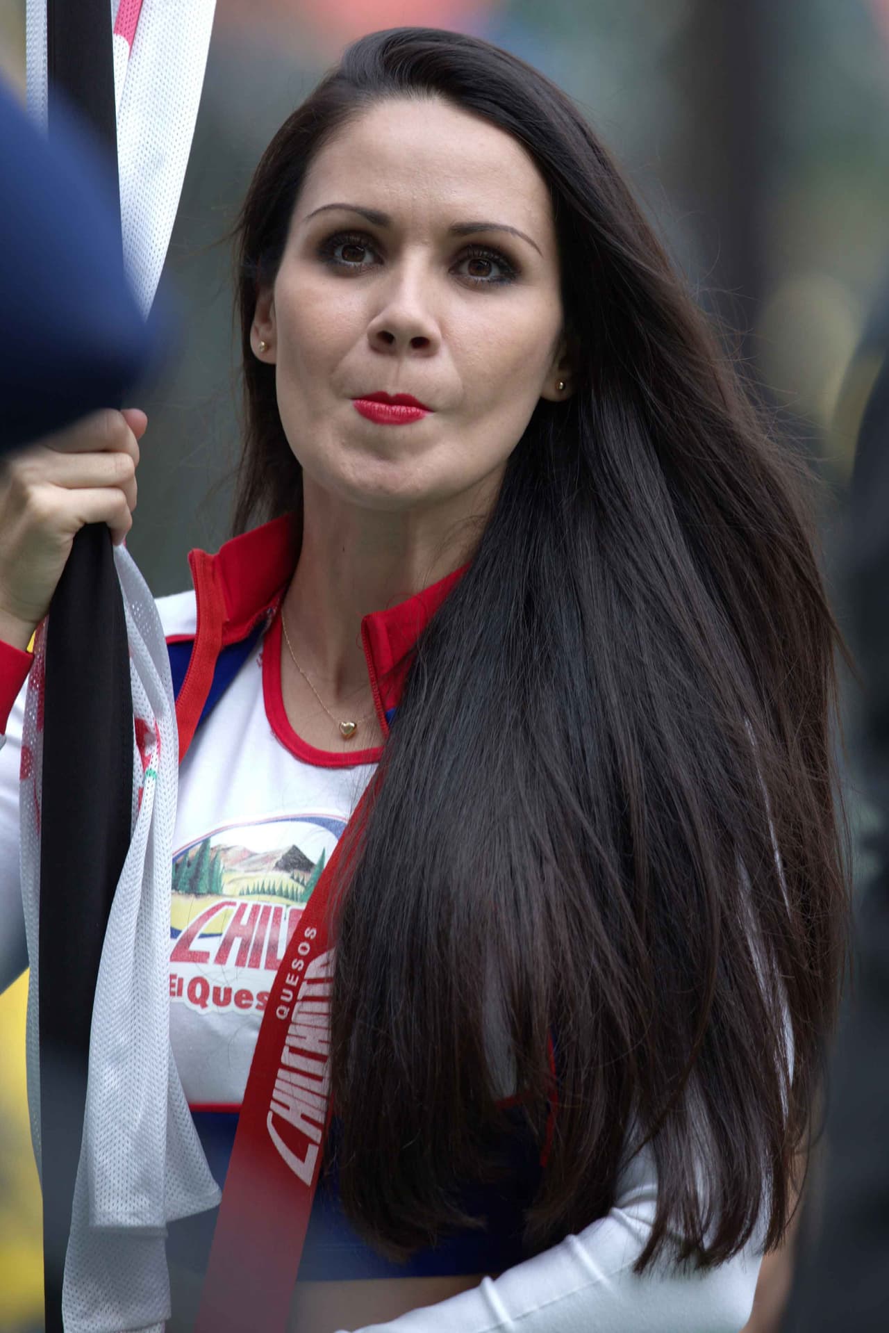 La belleza de las porristas en la fecha 8