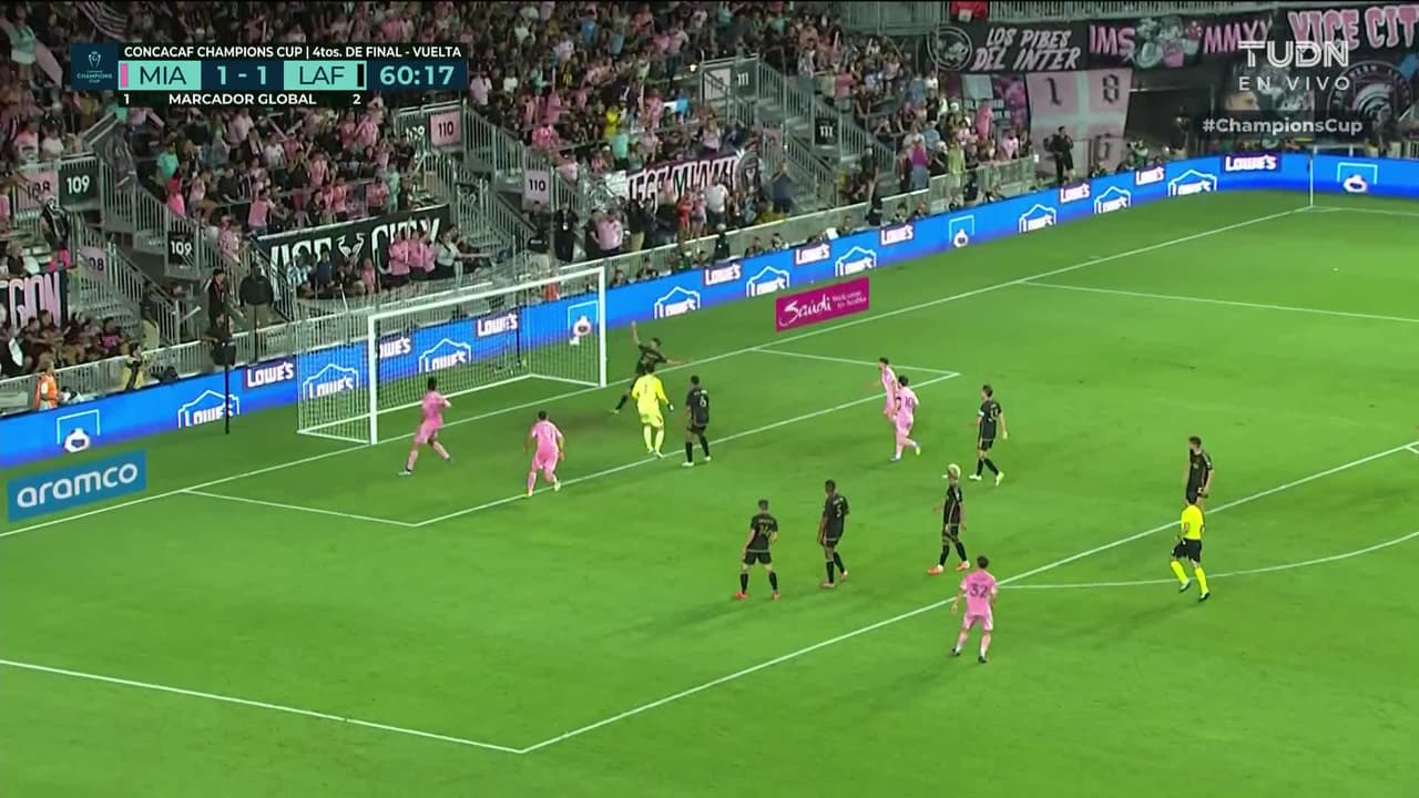 ¡Gol de Miami! Lloris sale mal y el balón termina en el fondo de la red