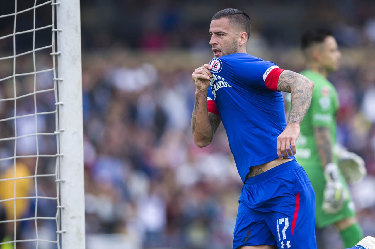 Fue entonces cuando llegó el gol del español Édgar Méndez tras pase de Adrián Aldrete al minuto 16 del primer tiempo.