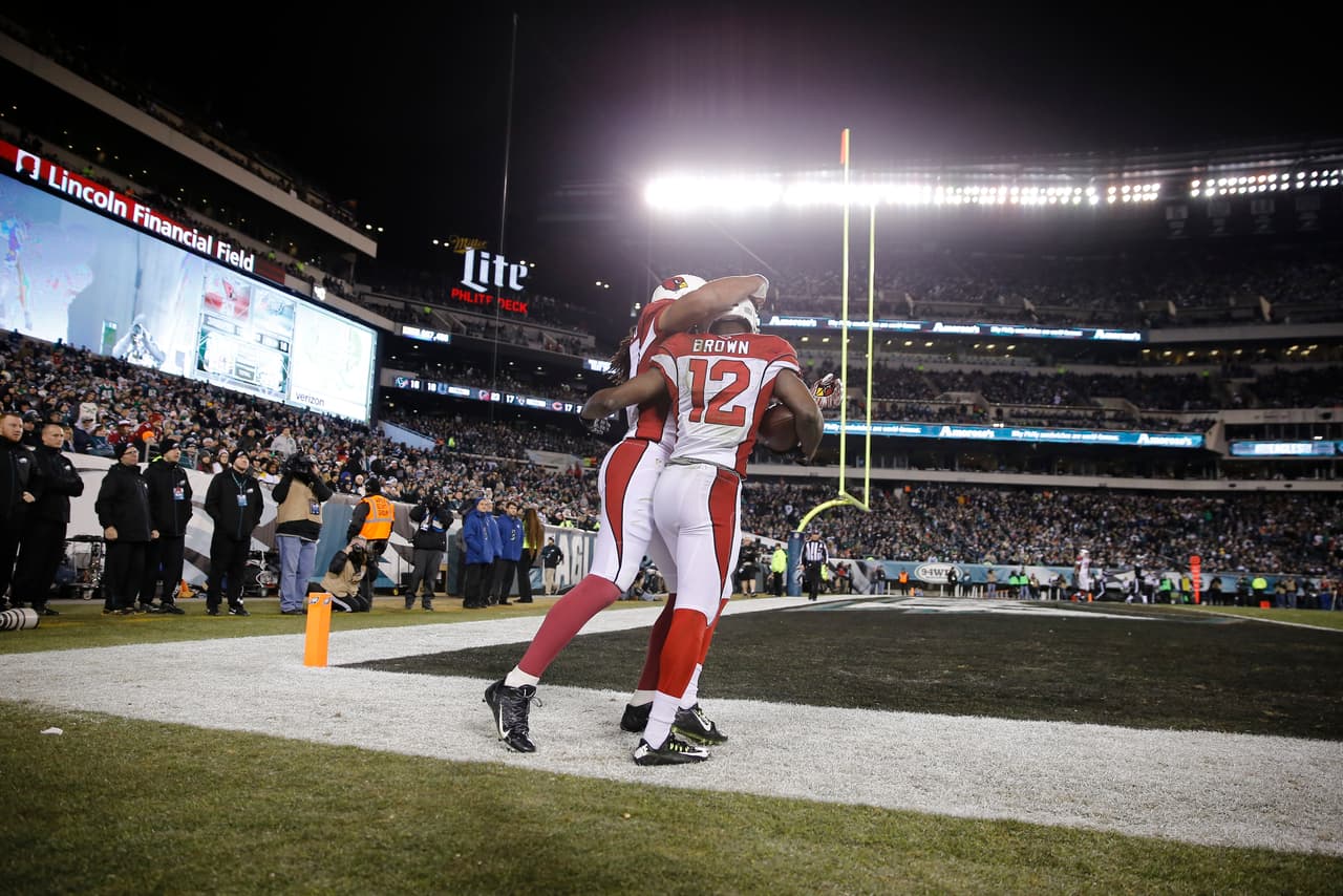 La Semana 15 aclaró casi completamente el panorama de playoffs de la Conferencia Nacional. Ya hay 4 equipos clasificados de 6 posibles. Carolina, Arizona, Seattle y Green Bay están dentro. Minnesota y Washington casi adentro. Es probable que la NFC sea más fuerte que la AFC pero menos competitiva.