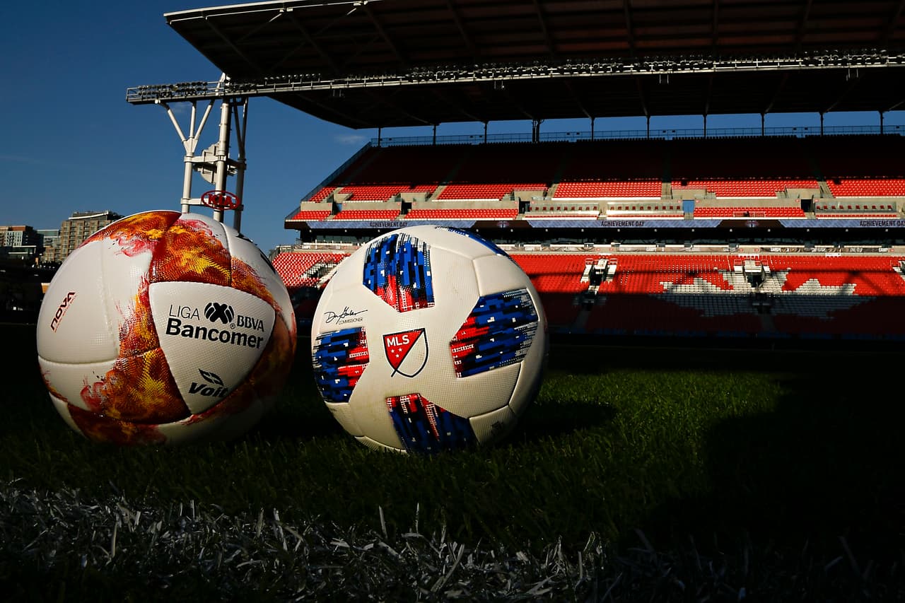 Los dos esféricos con los que se juega tanto en la Liga MX como en la MLS.