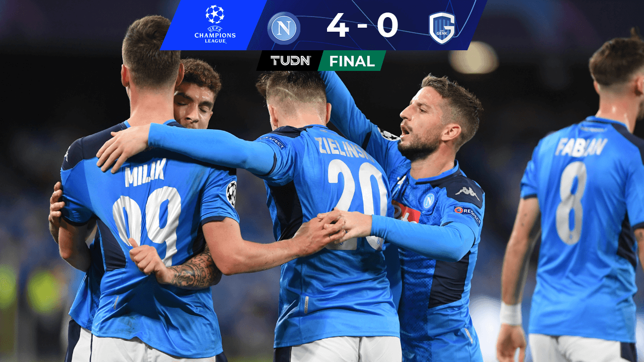 El polaco firmó un hat-trick en la primera mitad ante el Genk.