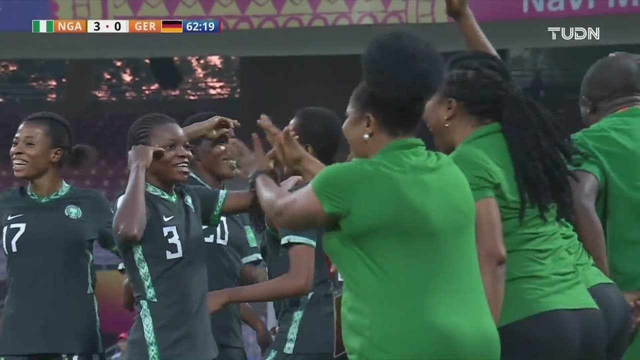 ¡Bienvenida Etim! Con baile, las nigerianas ganan 3-0 a Alemania