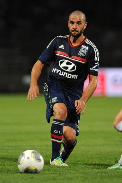 Lisandro López fue comprado al Racing de Avellaneda por 6.7 millones de euros y vendido al Lyon en 24 millones de euros.