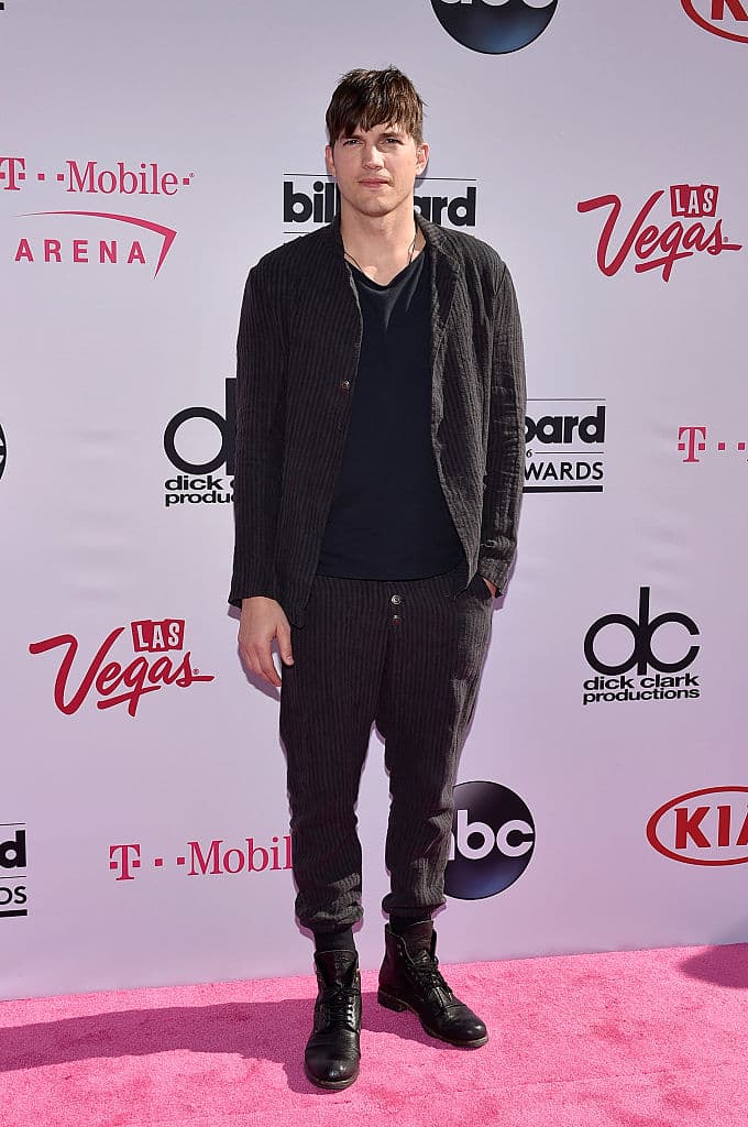 “La tecnología puede utilizarse para permitir la esclavitud, pero también para desactivarla. ¿Podemos diseñar unas herramientas mejores que las suyas para combatir lo que está sucediendo?”, explicó el actor en una intervención en el Capitolio de los Estados Unidos.
<br>