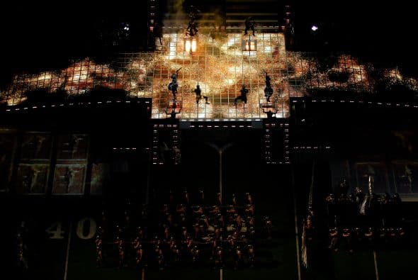 Así fue como el emparrillado se convirtió en un gran escenario.