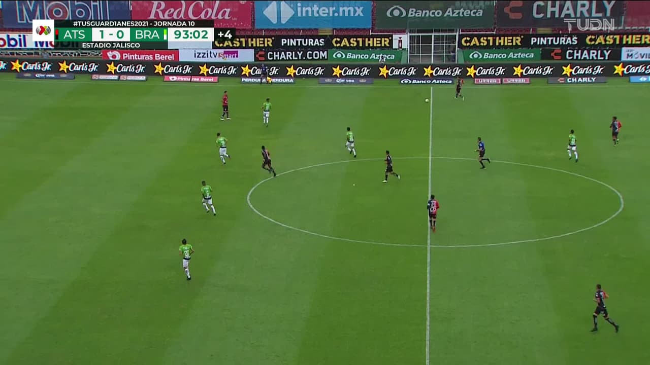 ¡GOOOL! Renato Ibarra anota para Atlas.