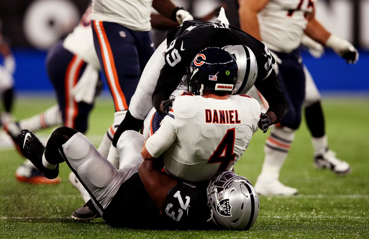 Los Raiders vencieron 24-21 a los Chicago Bears, en el estadio del Tottenham en Londres, y se ponen 3-2 en la temporada.