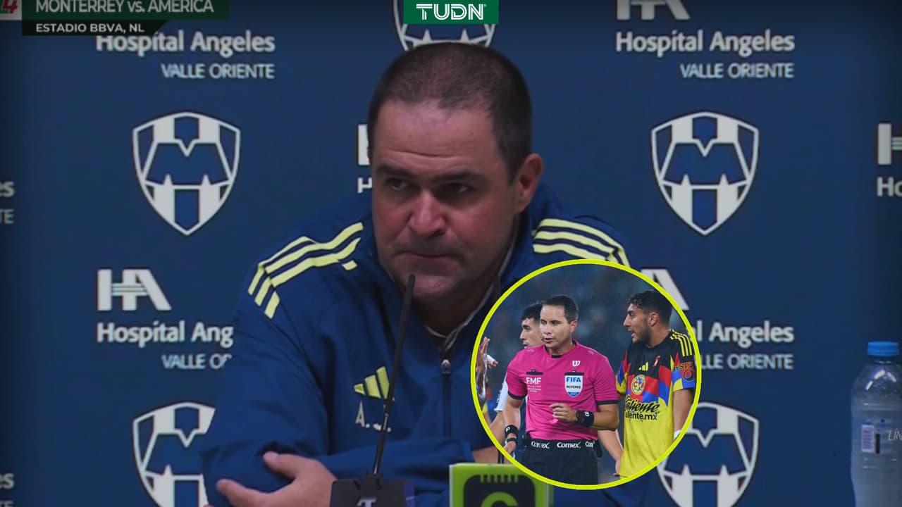 André Jardine llama "vergüenza" al arbitraje y confiesa: "Estoy un poco tocado"