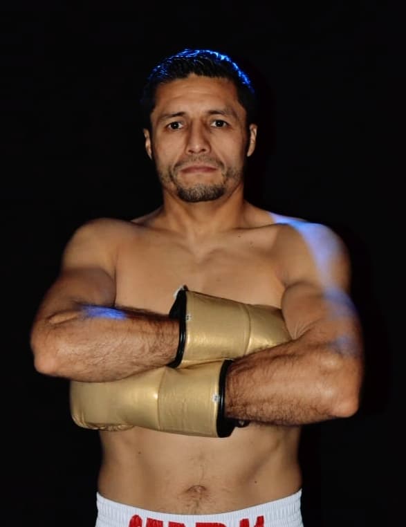 Johnny González prepara la primera defensa de su título ante el nicaragüense Ramiro Blanco.