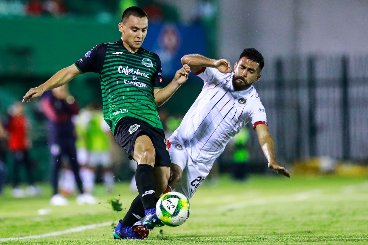 Los Cafetaleros de Tapachula recibieron a las Chivas del Guadalajara por la Jornada 6 de la Copa MX en el Estadio Olímpico en Chiapas.