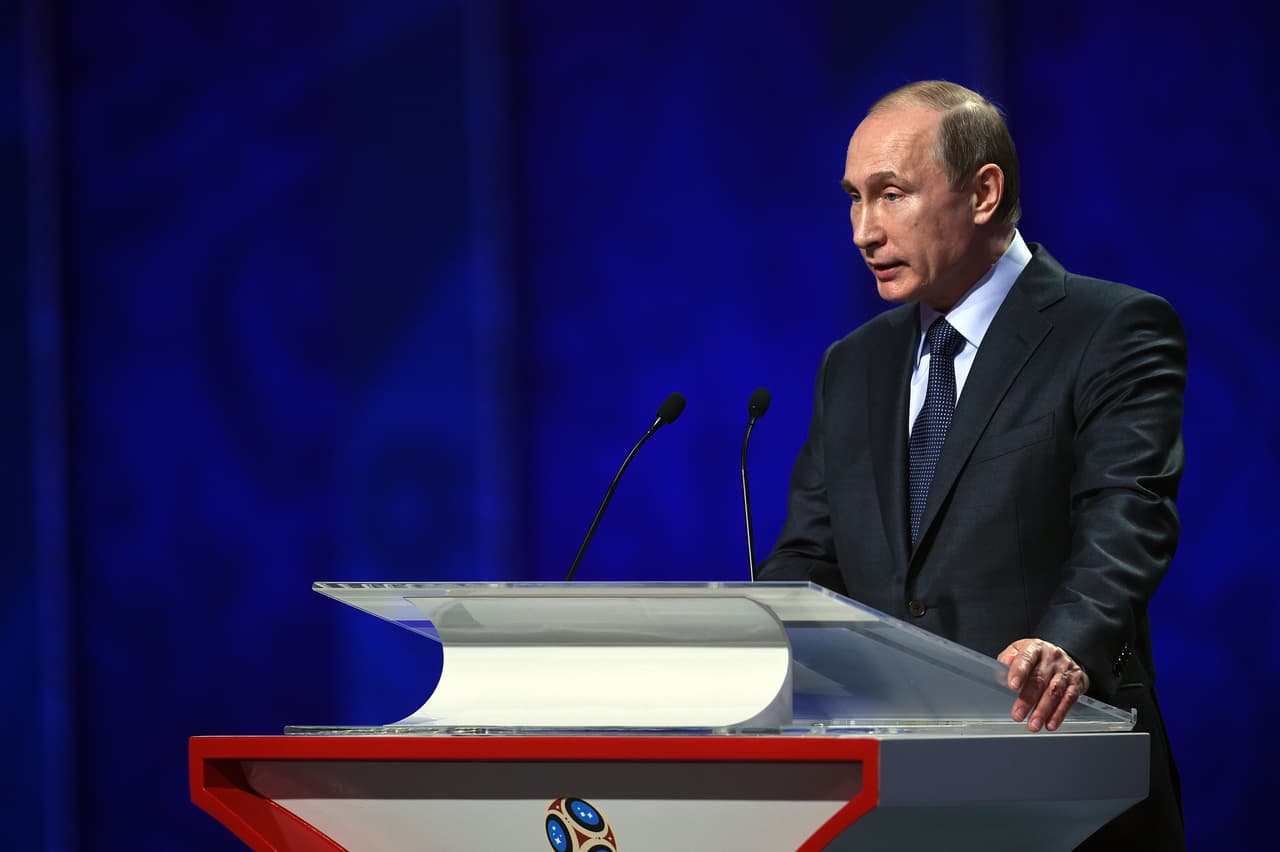 El presidente de Rusia Vladimir Putin es de San Petersburgo y por la defensa que hizo a Zenit cuando fue criticado se nota su aprecio, aunque ha apoyado también al CSKA Moscú.